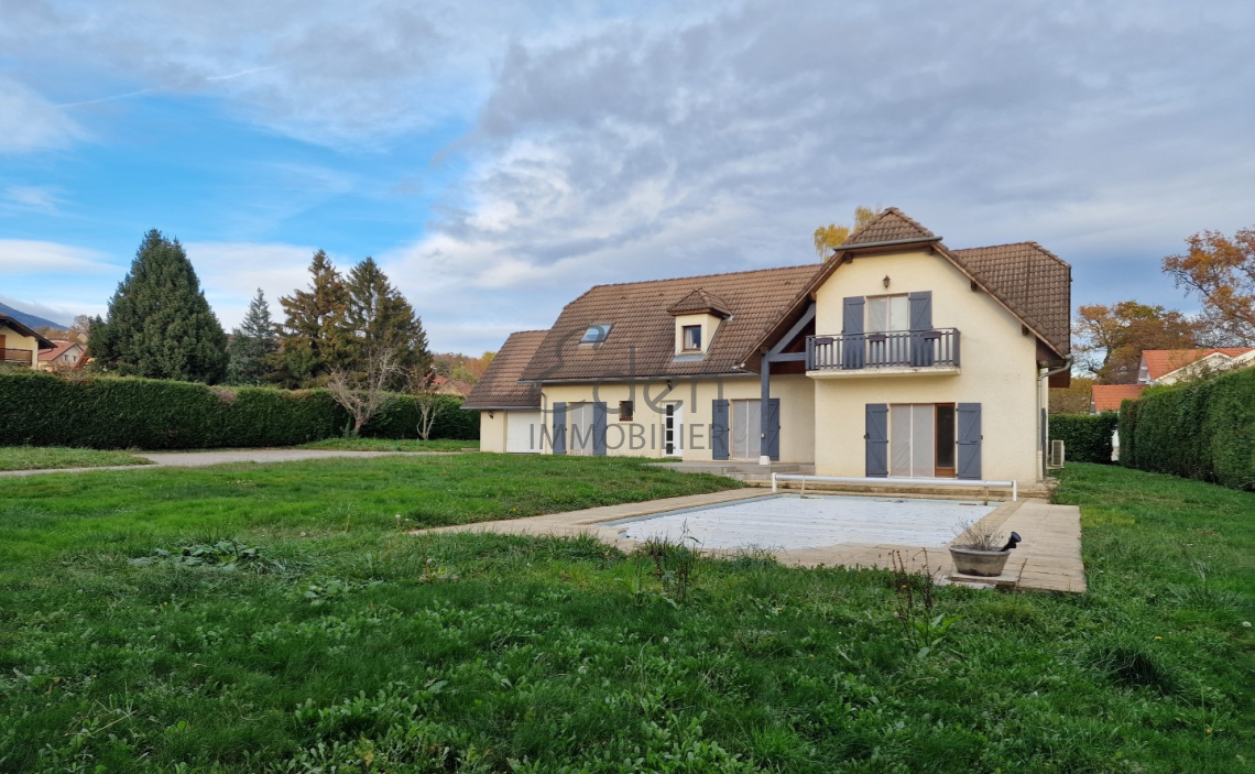 À vendre   Cessy Tutegny   Spacieuse maison individuelle au 