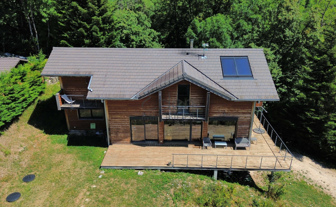 Maison d'architecte à ossature bois   Environnement naturel 